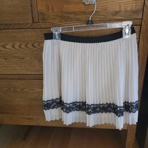 Joe Benbasset Skirt